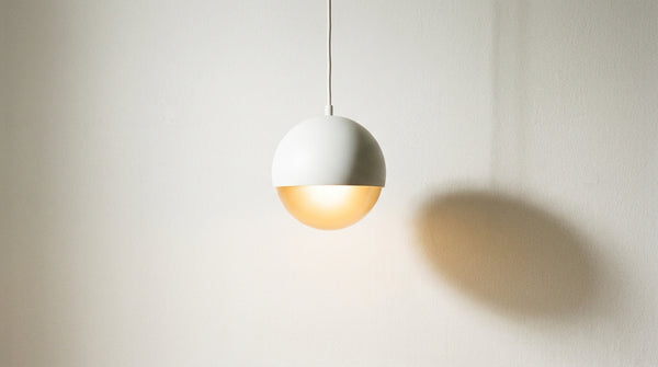 Luminaire blanc : bien choisir la couleur et la lumière