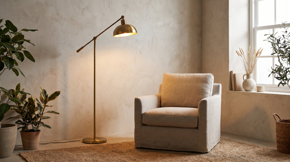 Goldene Stehleuchte Wohnzimmer