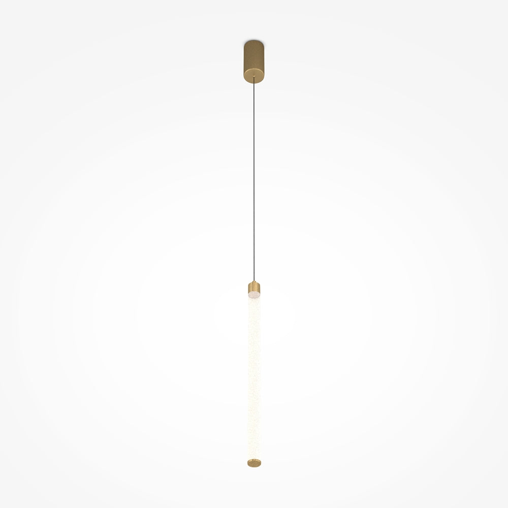 Luminaire suspendu doré entier sur fond blanc, tube lumineux vertical allumé