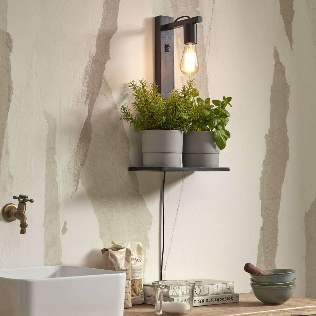 Applique murale Flores en bambou, noir, hauteur 52 cm