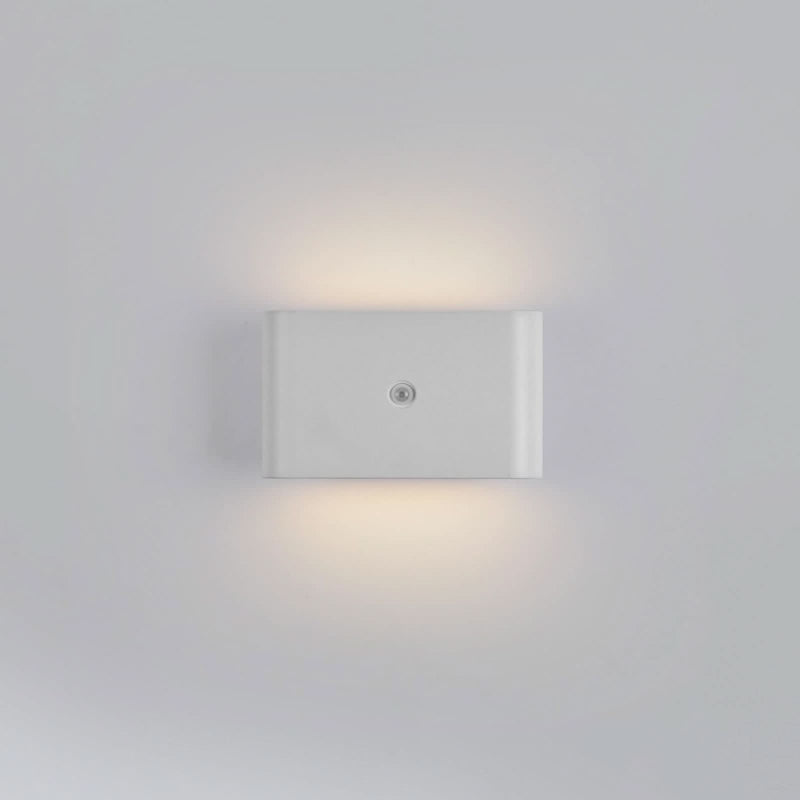 Applique murale LED rechargeable Ziddy en métal, blanc, hauteur 9,5 cm, IP44