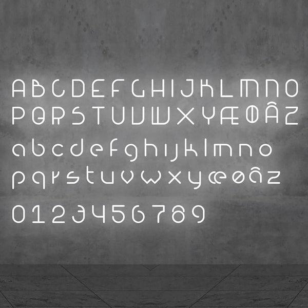 Applique murale LED Alphabet en aluminium, blanc, hauteur 95 cm, 3000 K, 27 W, largeur 65 cm, modèle 5