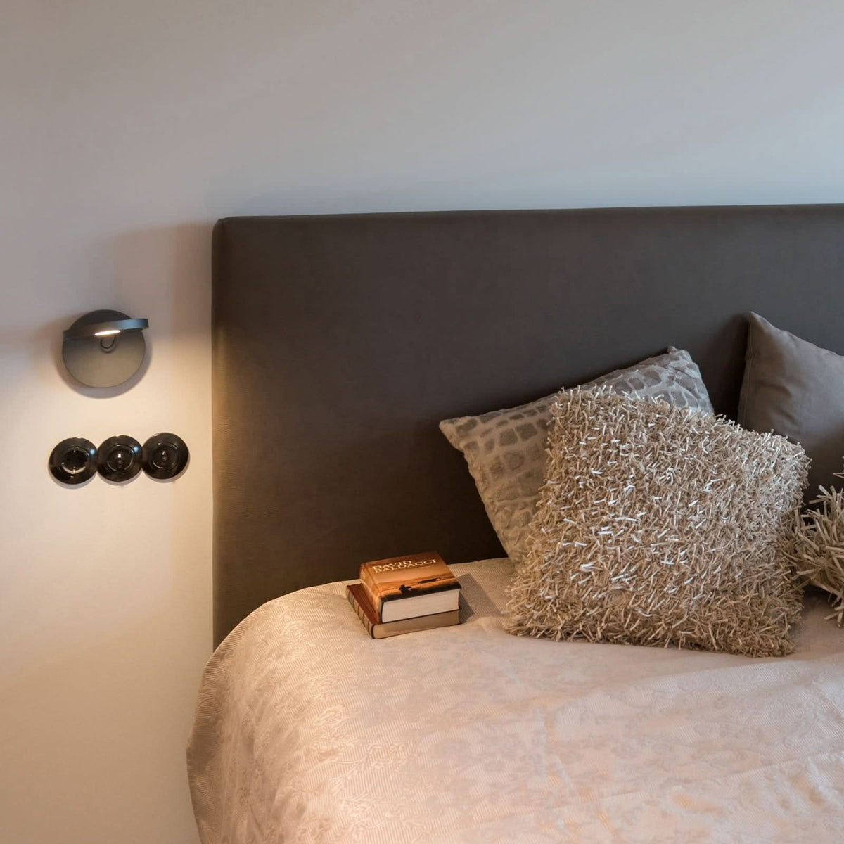 Applique murale LED Demetra en aluminium, anthracite, hauteur 13 cm, 3000 K