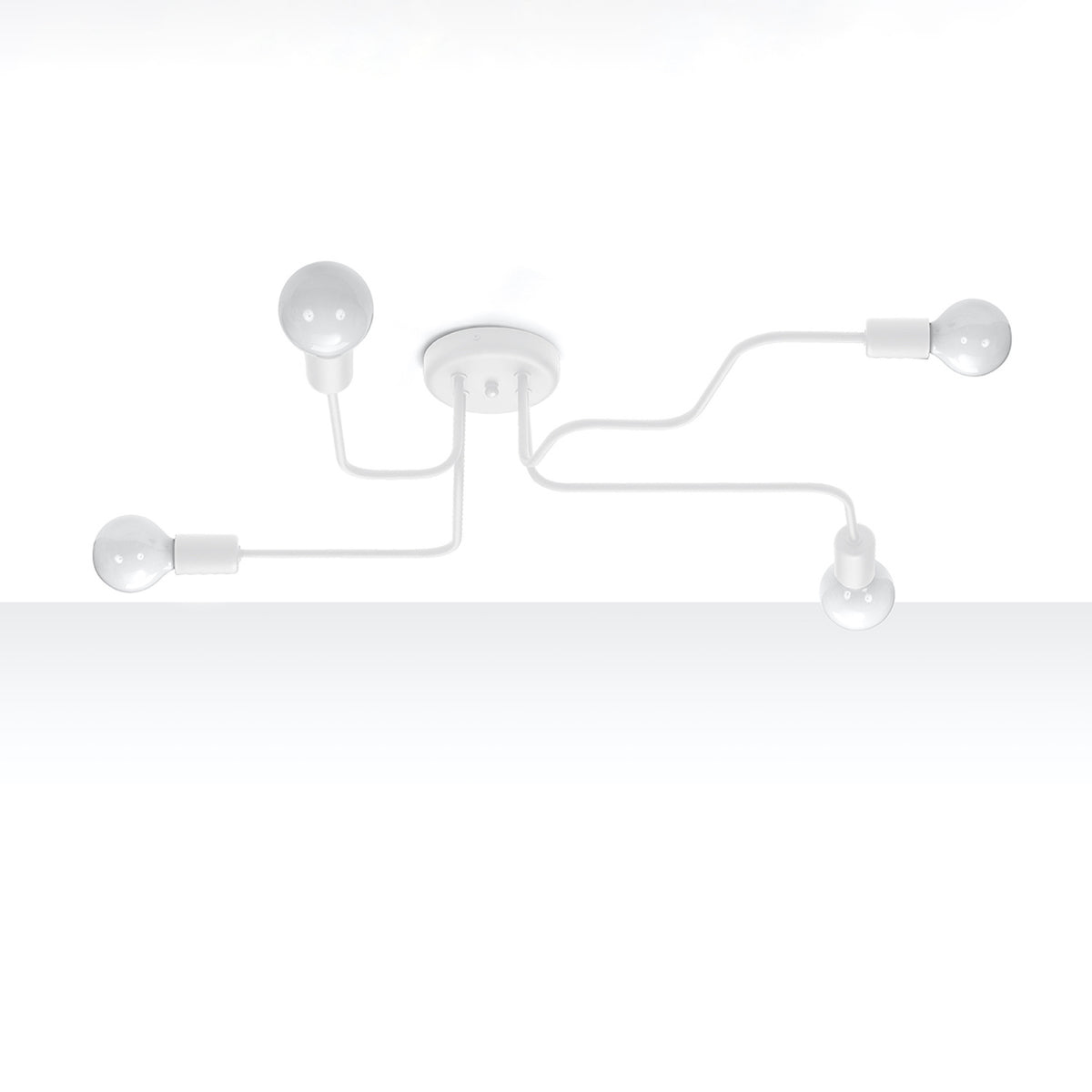 Vue de face du luminaire blanc, bras déployés sur fond gris clair