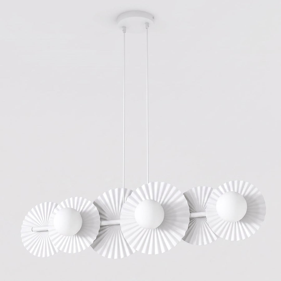 Suspension blanche à six disques plissés et globes de verre, vue de face sur fond neutre