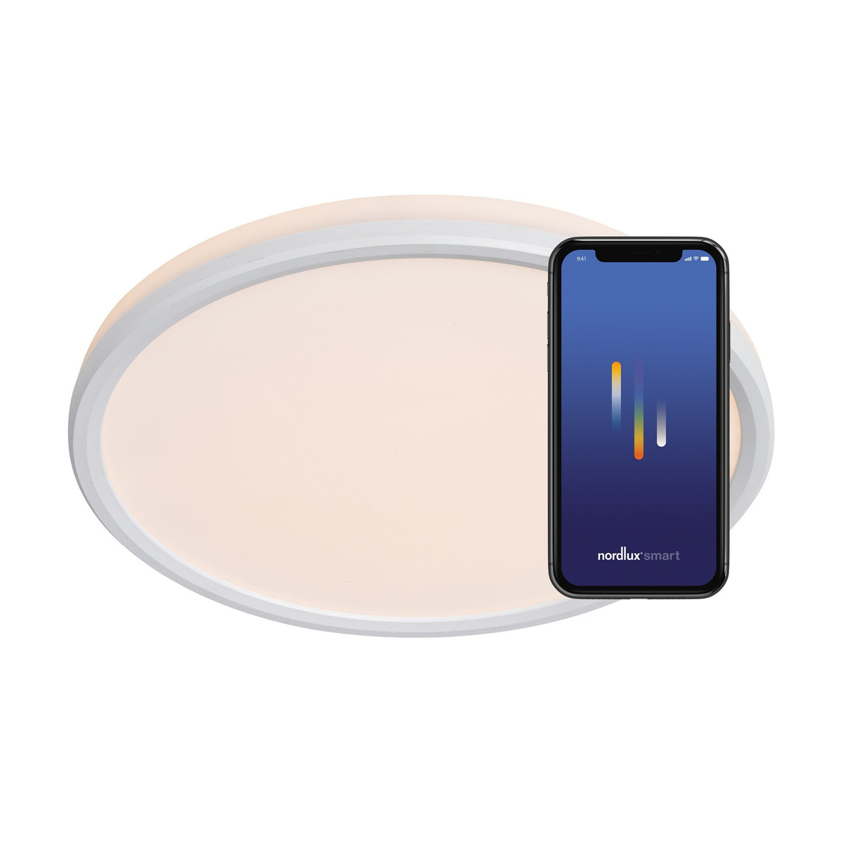 Plafonnier LED rond allumé, bordé d'un smartphone montrant l'application de réglage des couleurs