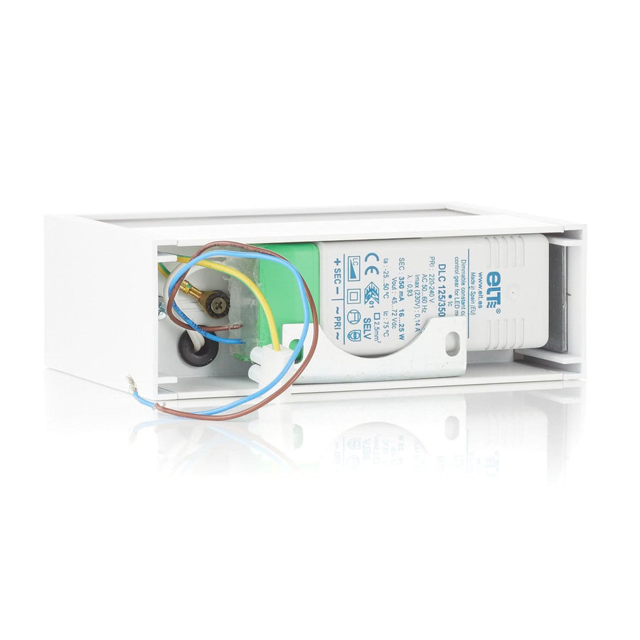 Applique murale LED Box en métal, blanc mat, hauteur 5 cm, IP44