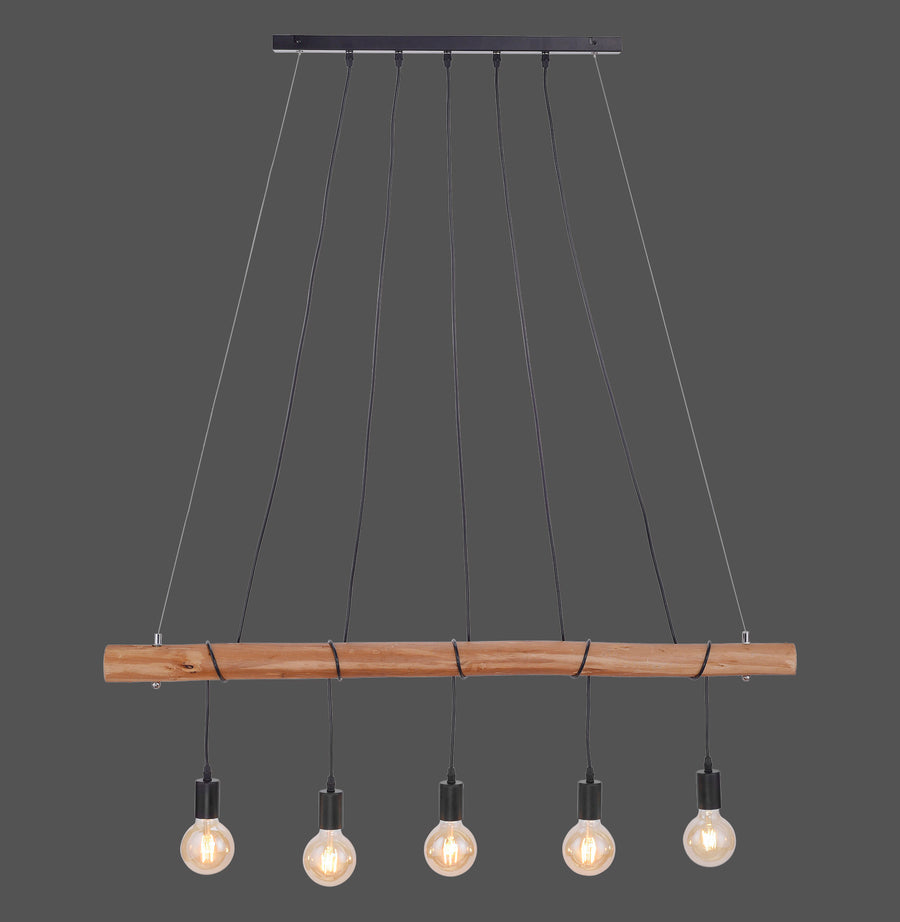 Suspension en bois avec cinq ampoules alignées sur fond gris neutre