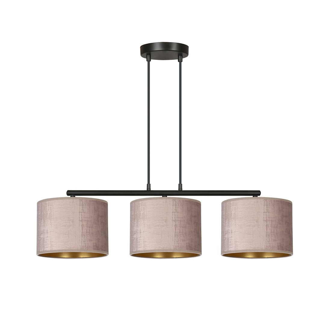 Vue de face du luminaire à trois abat-jours cylindriques roses sur fond blanc