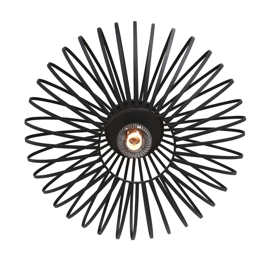 Vue rapprochée du dessous montrant le motif rayonnant en pétales métalliques
