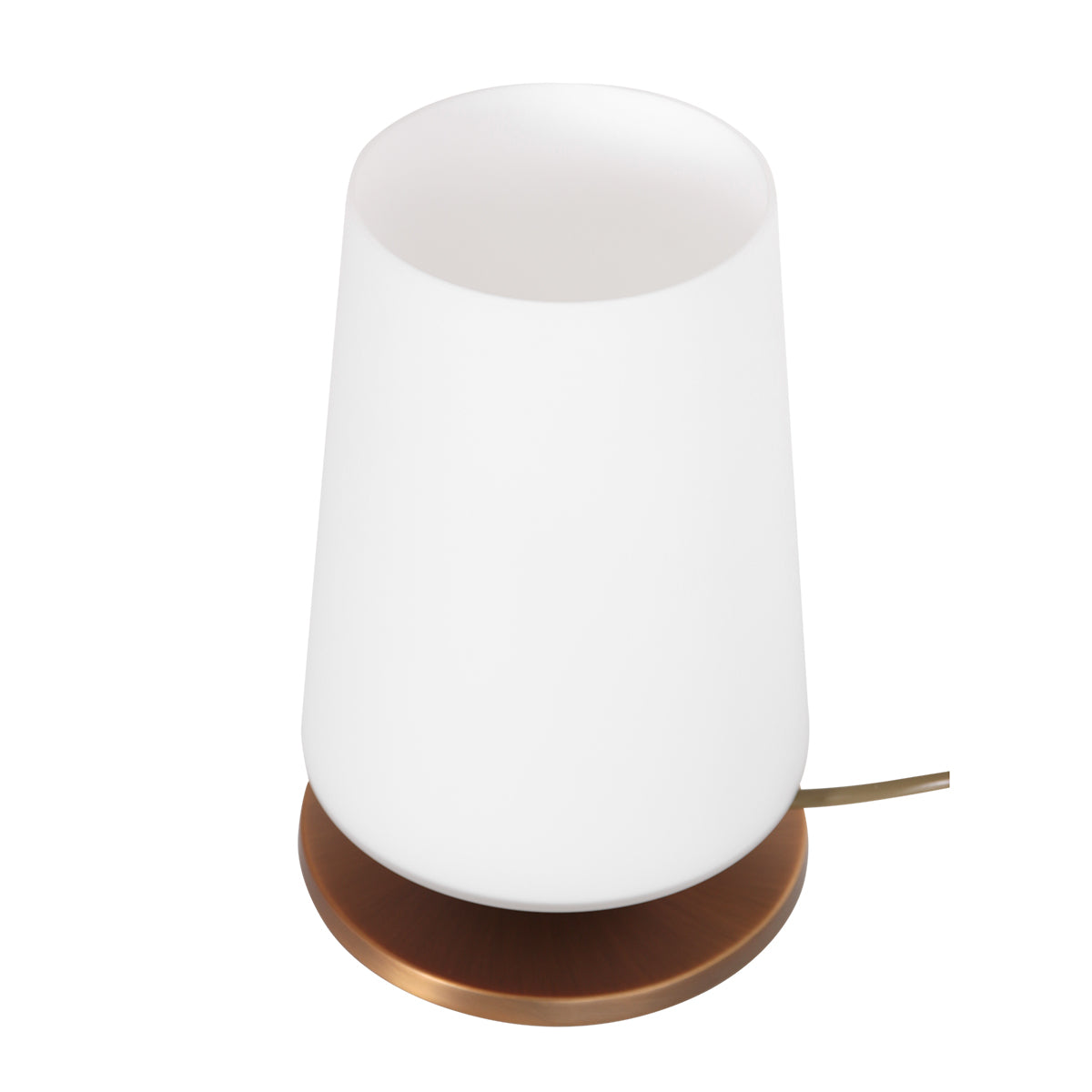 Lampe blanche éteinte sur socle bronze, vue de face, cordon sortant à droite.