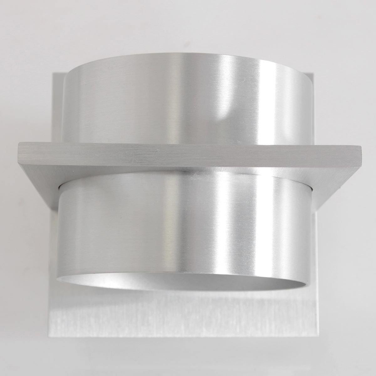 Applique murale cylindrique acier brossé Muro – vue 4 – Designix.fr