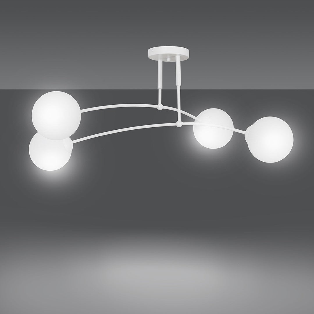 Luminaire allumé en situation, diffuseurs globes lumineux et ombre portée sur fond gris