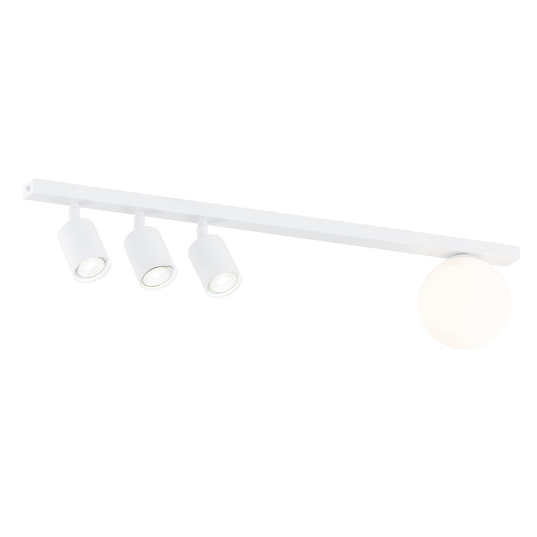Luminaire blanc identique, globe sphérique allumé, trois spots orientables restés éteints.