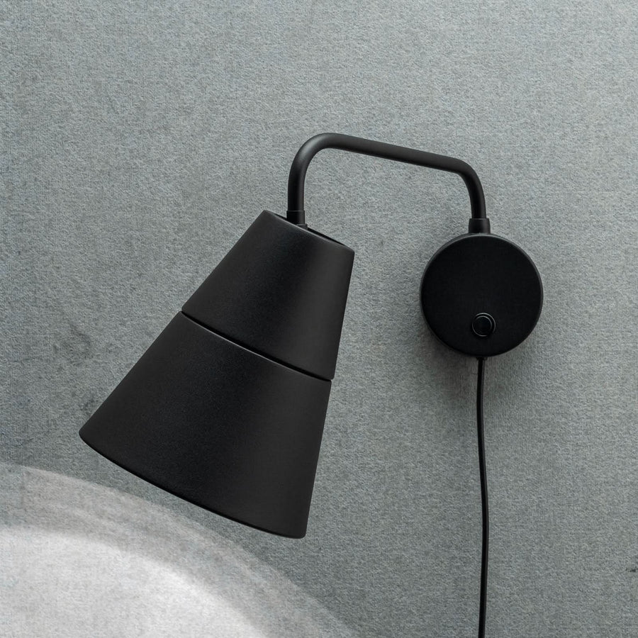 Applique murale Ili Ili en aluminium, noir, Ø 18,5 cm