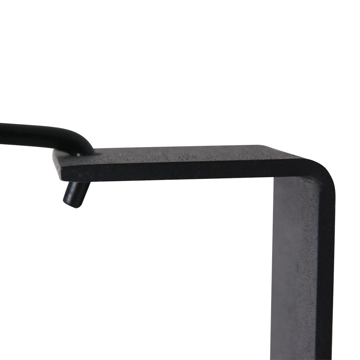 Détail du support mural en métal noir mat avec articulation et tige filetée