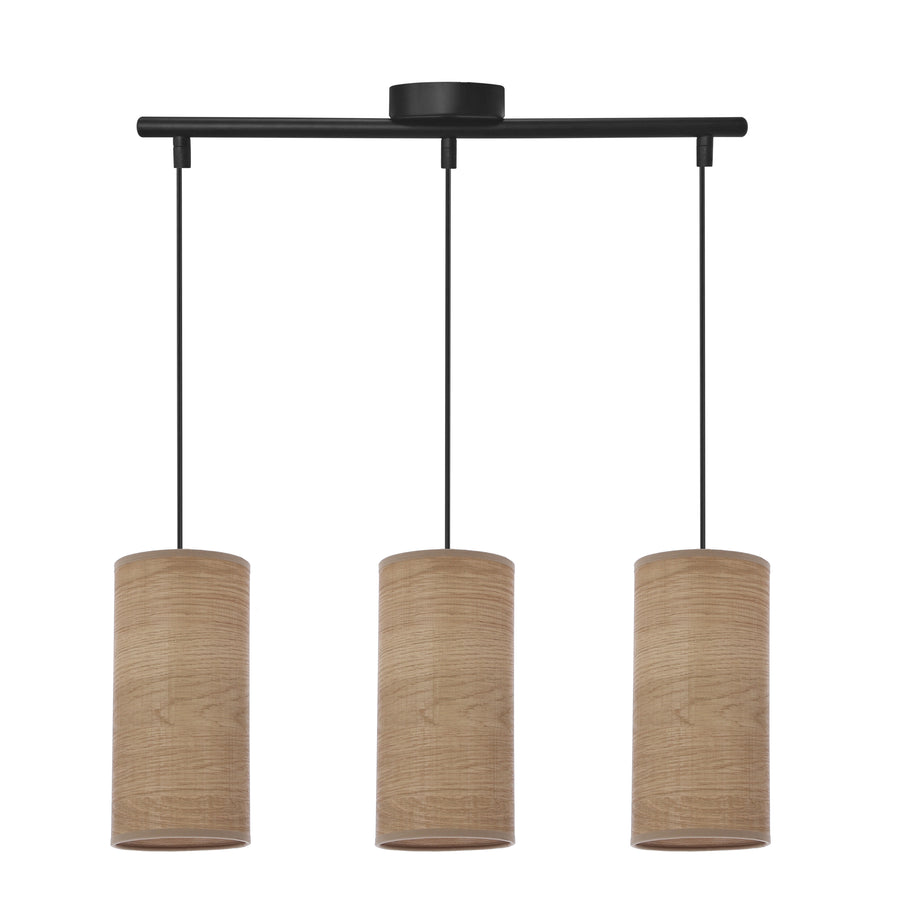 Suspension noire à trois abat-jours cylindriques en tissu effet bois, sur fond blanc.