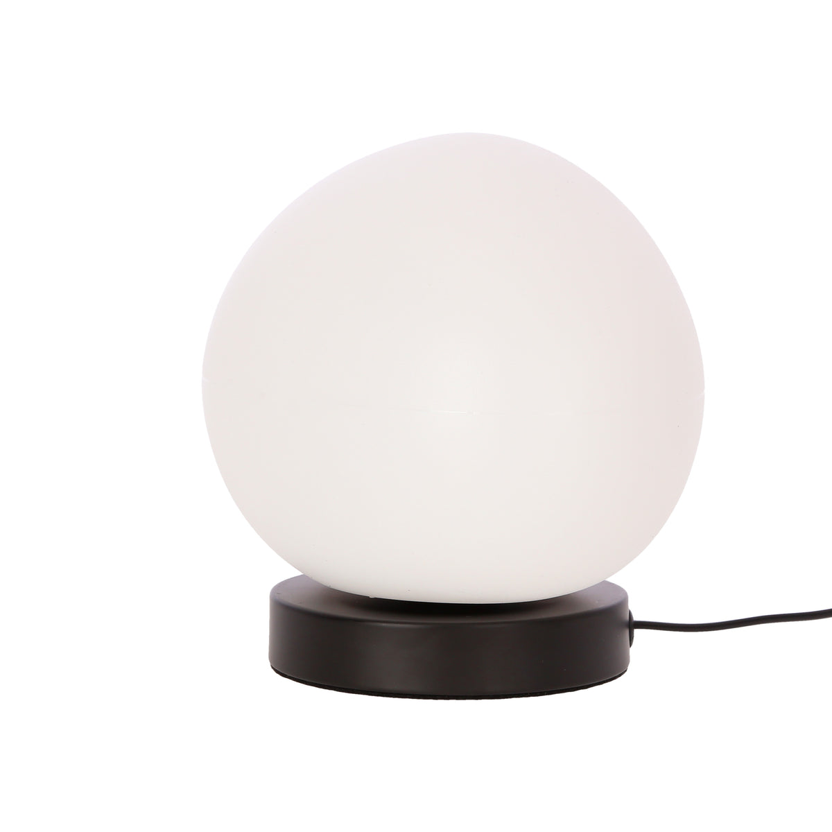 Lampe à poser blanche et noire, vue de face sur fond blanc