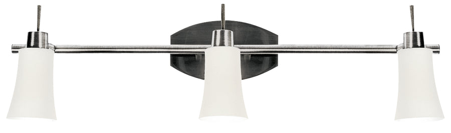 Plafonnier trois lumières vu de face, finition nickel brossé et diffuseurs en verre opalin blanc