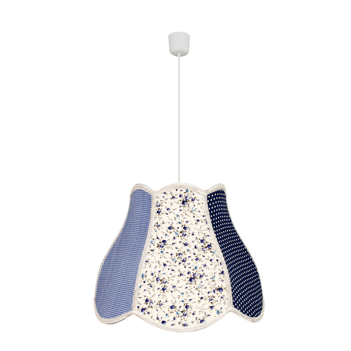 Suspension bleue à motifs floraux, vue de face sur fond blanc, cordon blanc.