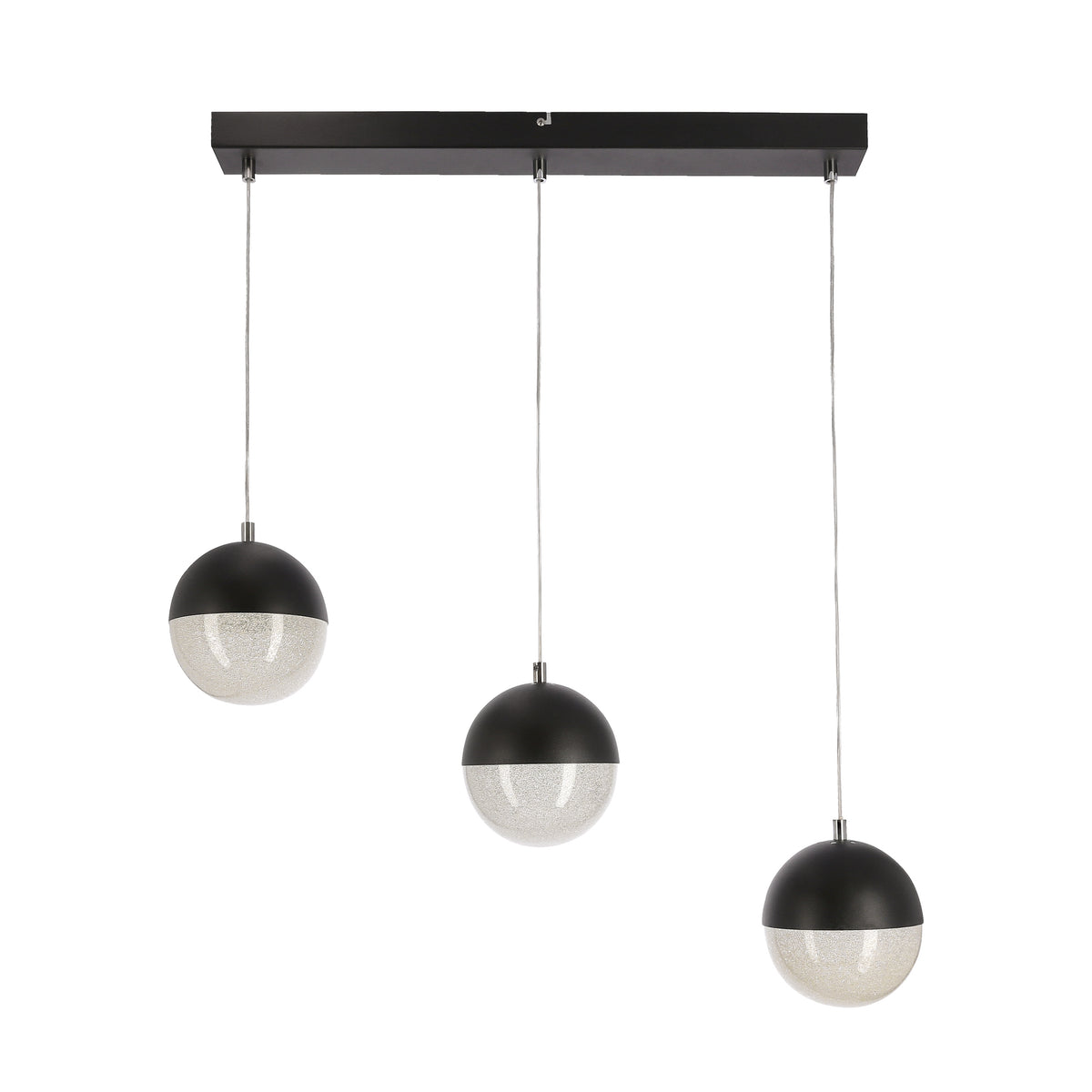 Lustre suspendu noir à trois globes en verre texturé, fond blanc, vue de face