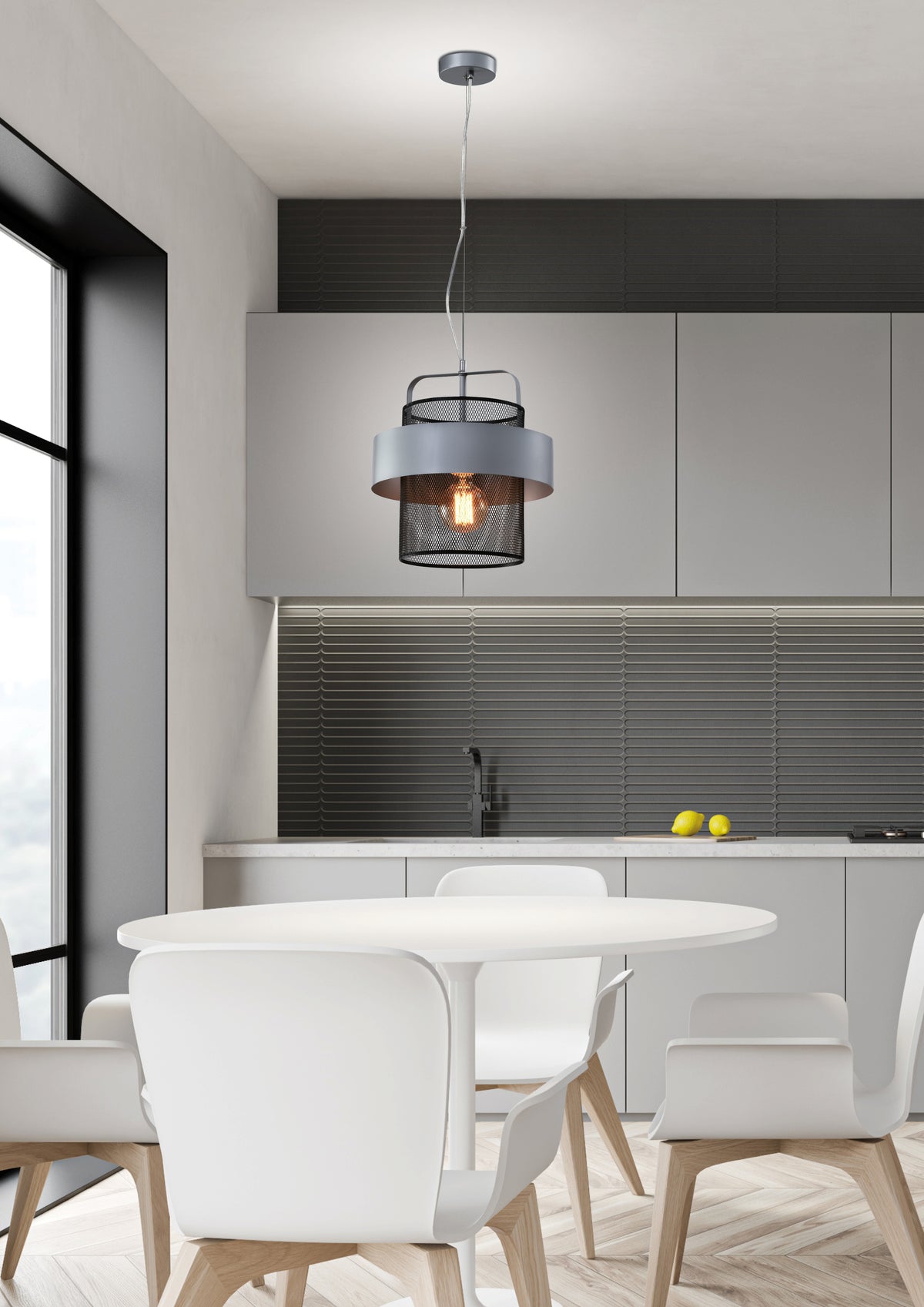 Luminaire suspendu installé au-dessus d'une table ronde, cuisine grise en arrière-plan
