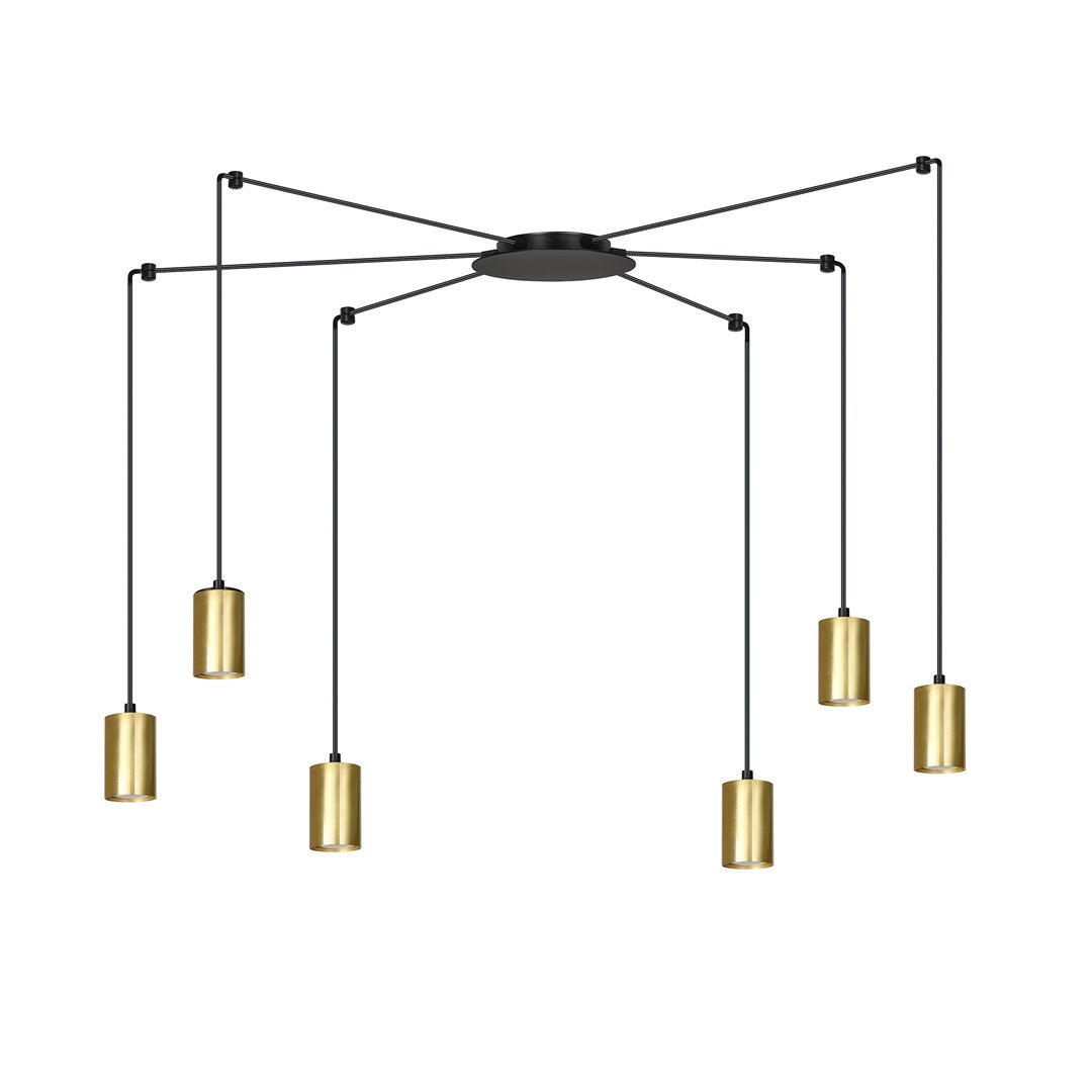 Suspension six lumières vue de face, câbles noirs et cylindres dorés sur fond blanc