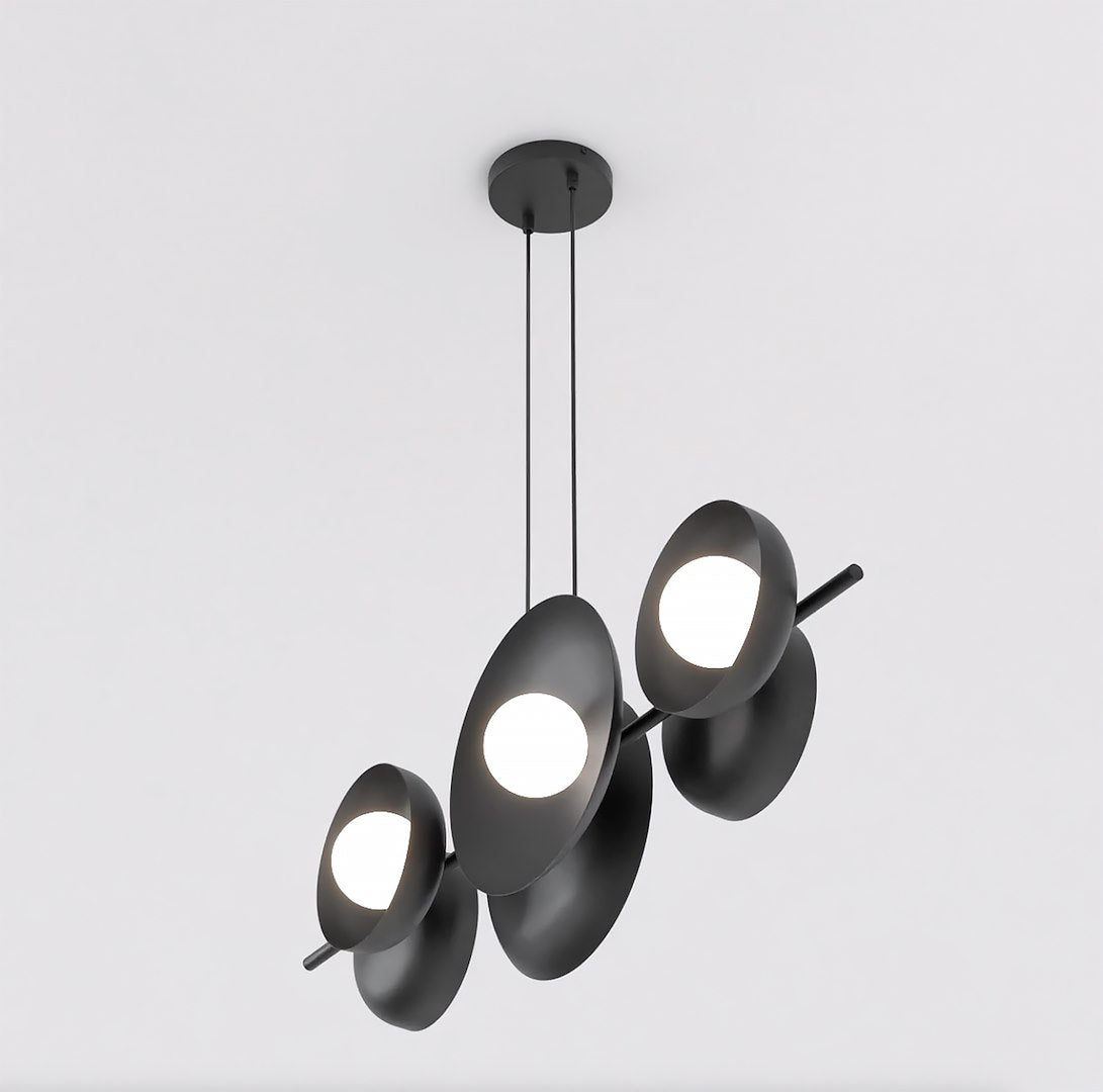 Détail de la structure : tige centrale en métal noir et coupelles orientables en demi-sphère