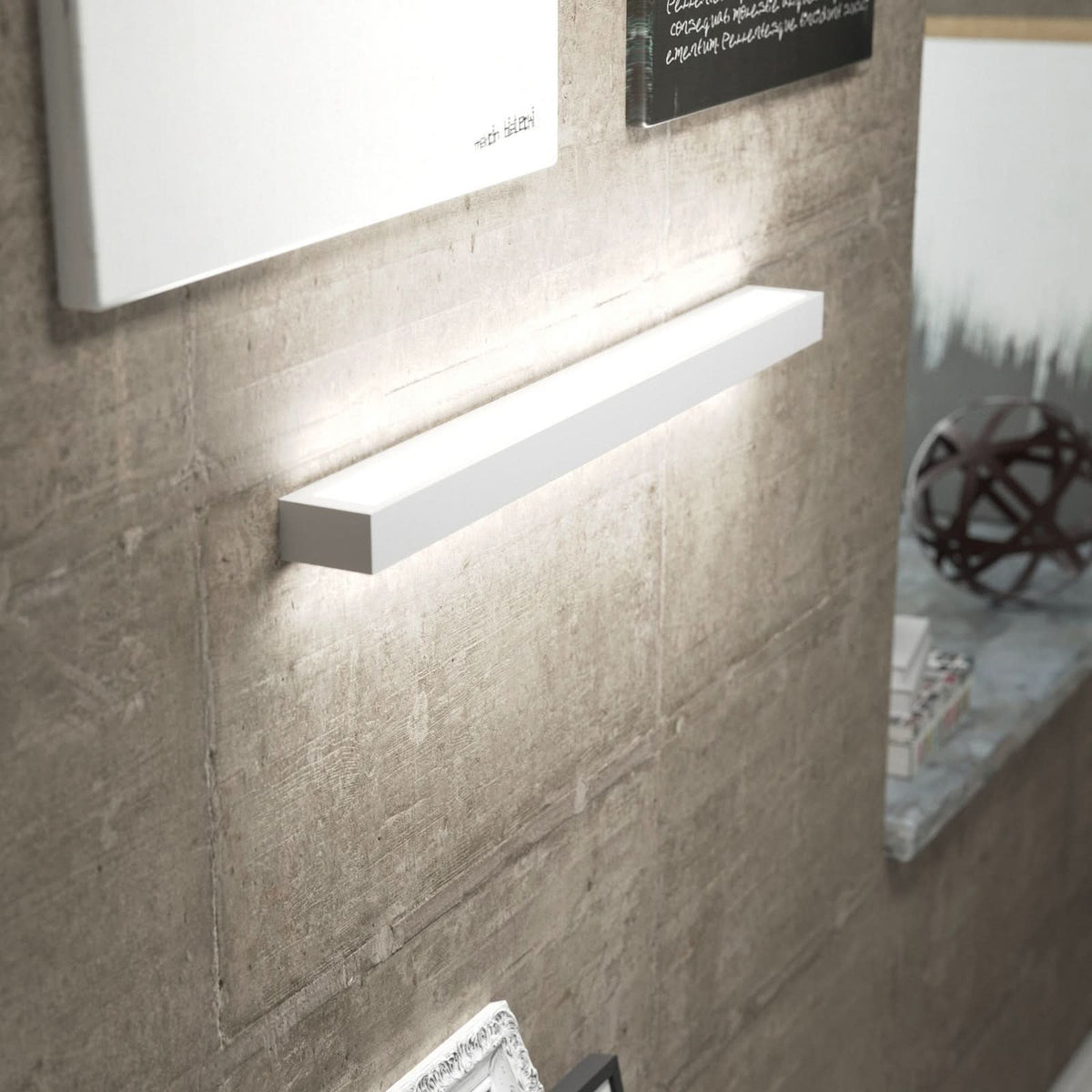 Applique murale LED Mera en acier, blanc, hauteur 4,5 cm, 3000 K, 24 W