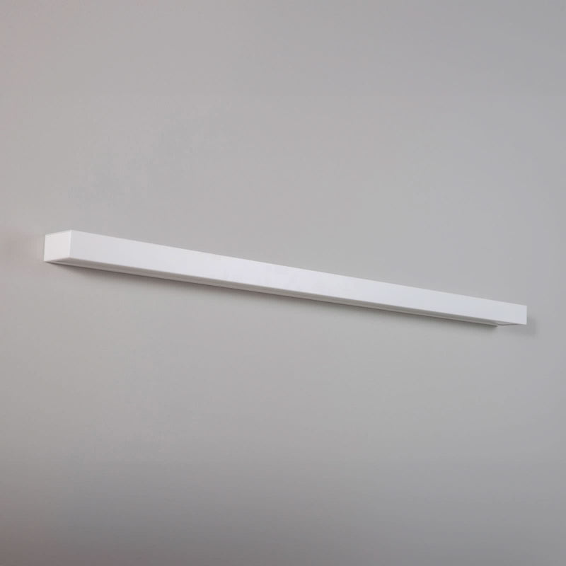 Applique murale LED Mera en acier, blanc, hauteur 4,5 cm, 3000 K, 28 W