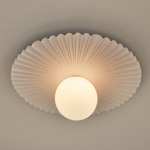 Applique murale Liila Muuse en verre, blanc, Ø 42 cm, IP44