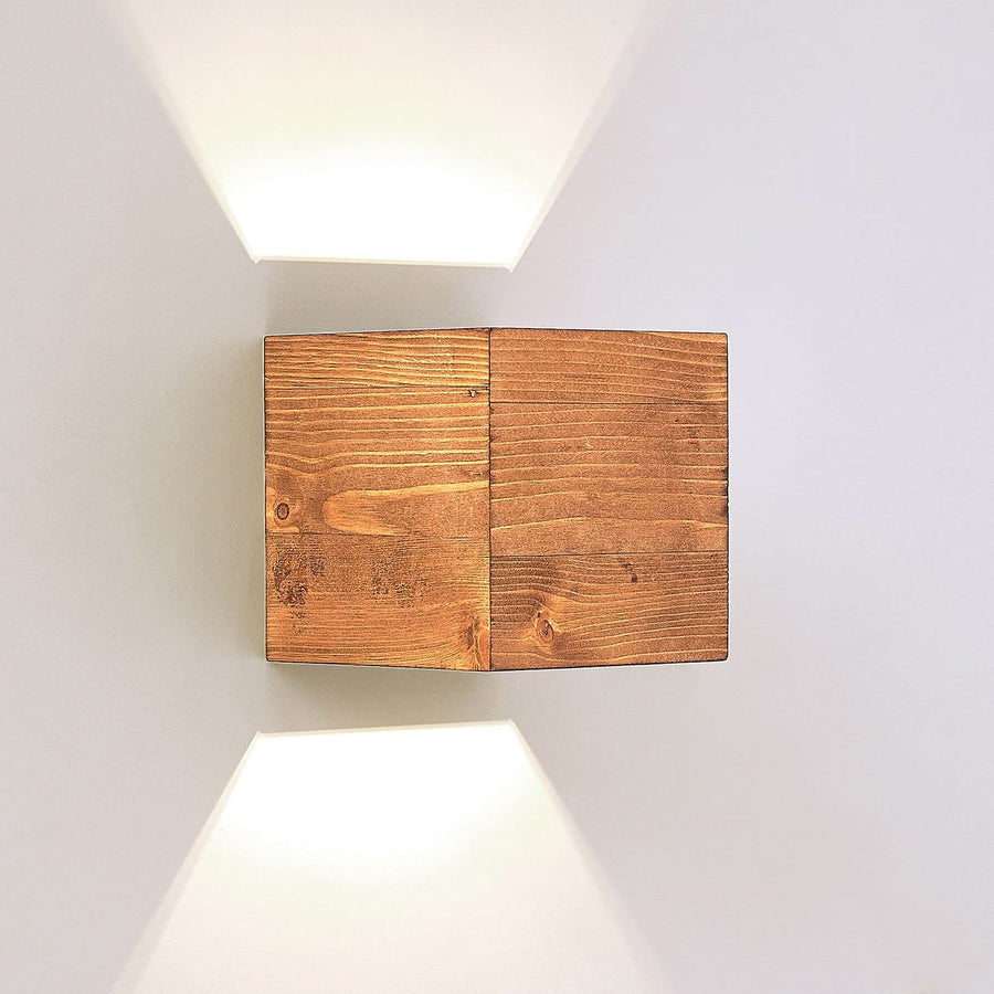 Applique murale LED Benicio en bois, nickel, hauteur 11 cm