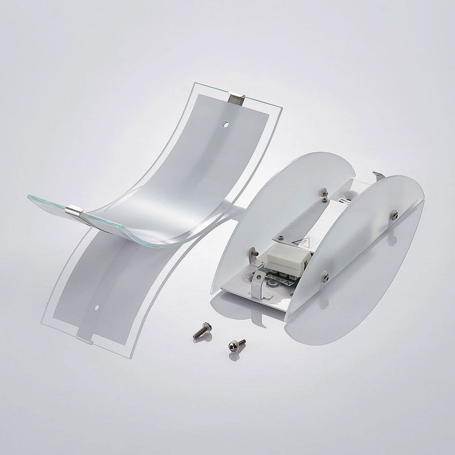 Applique murale LED Zinka en verre, blanc et chromé, hauteur 10 cm
