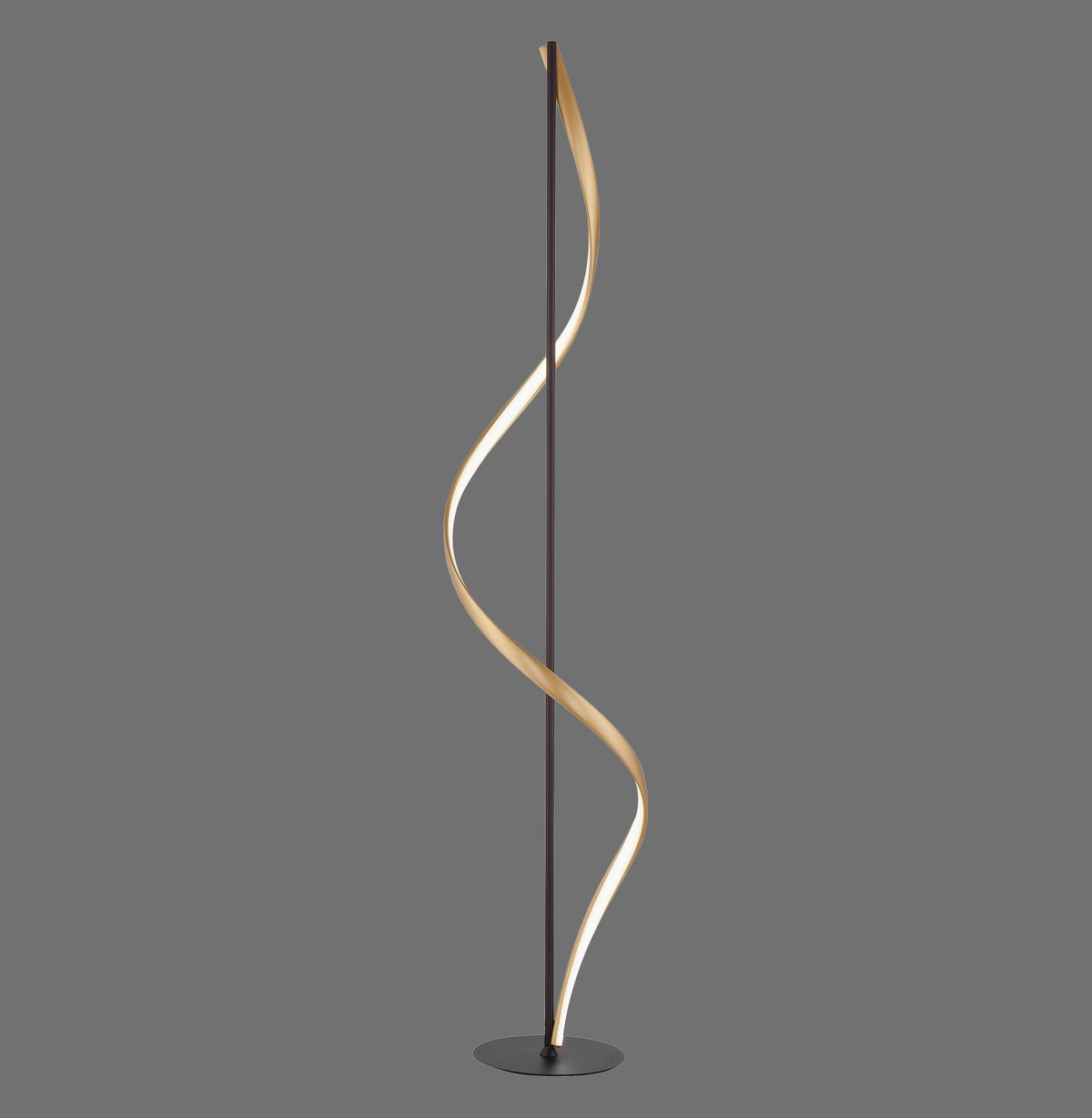 Lampadaire anthracite et doré présenté de face sur fond gris.