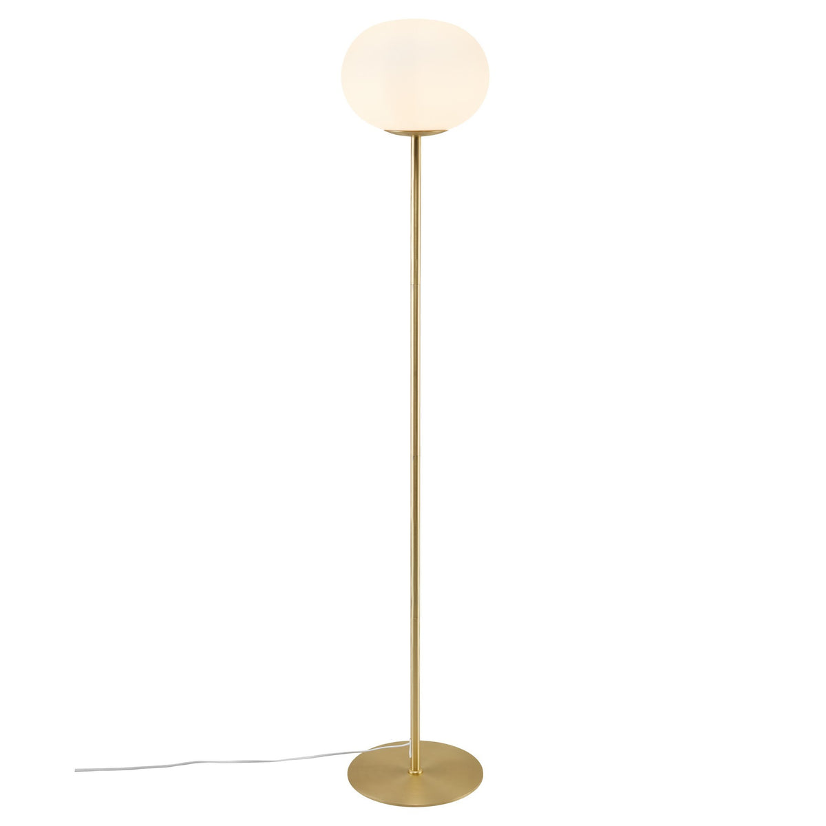 Vue de trois quarts du lampadaire, socle plat doré et tige fine