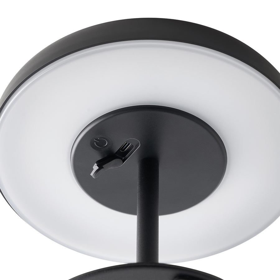 Détail du dessous : bouton tactile, prise USB et diffuseur blanc