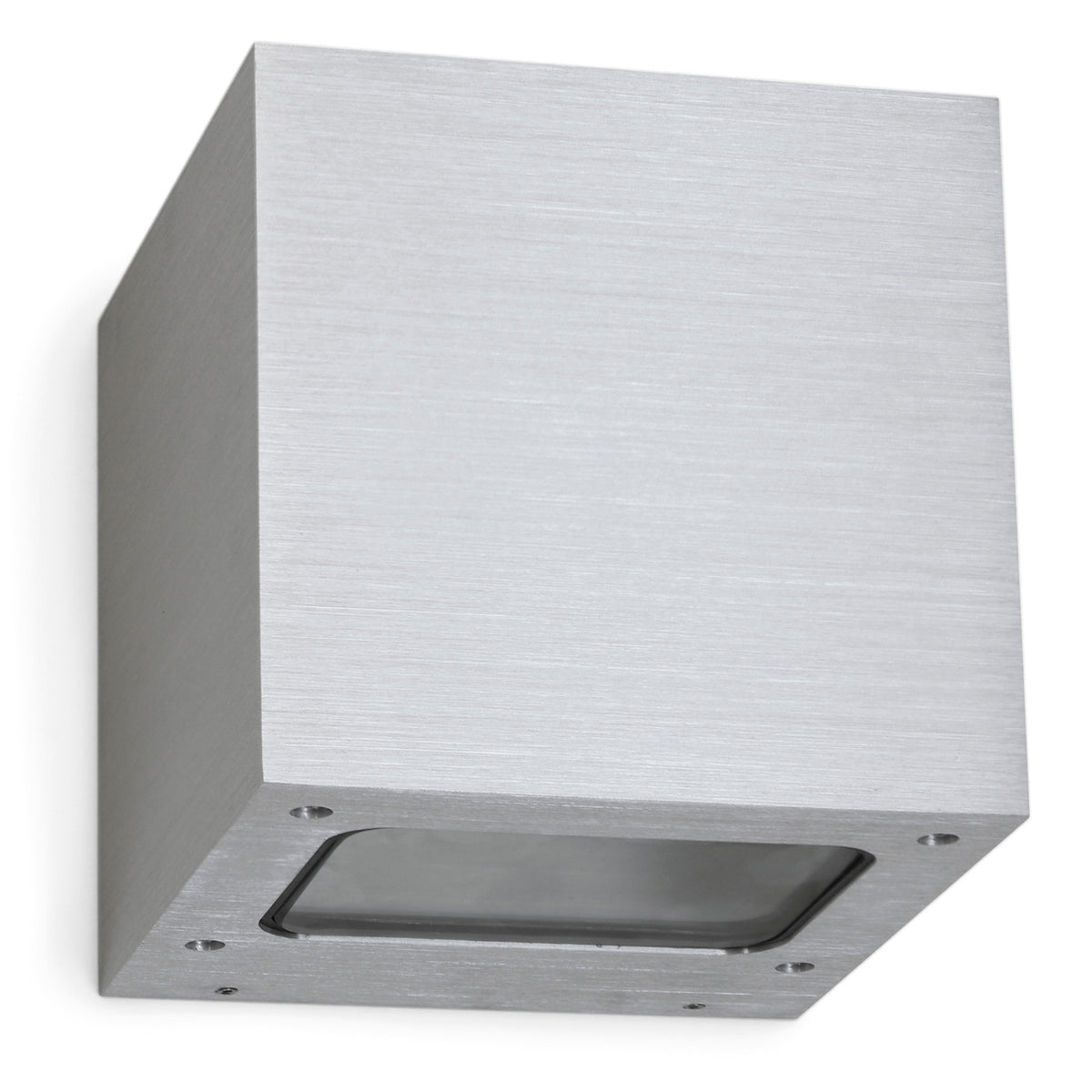 Vue rapprochée de l'applique cubique en aluminium brossé avec diffuseur inférieur.