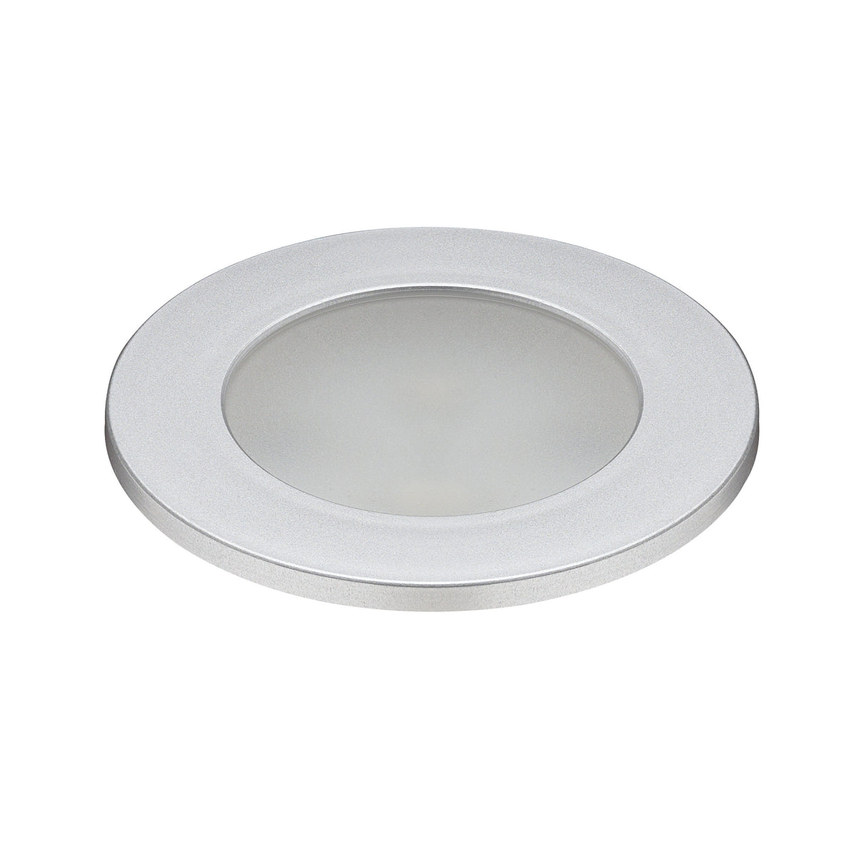 Spot encastrable argent mat présenté de trois quarts, collerette fine et diffuseur.