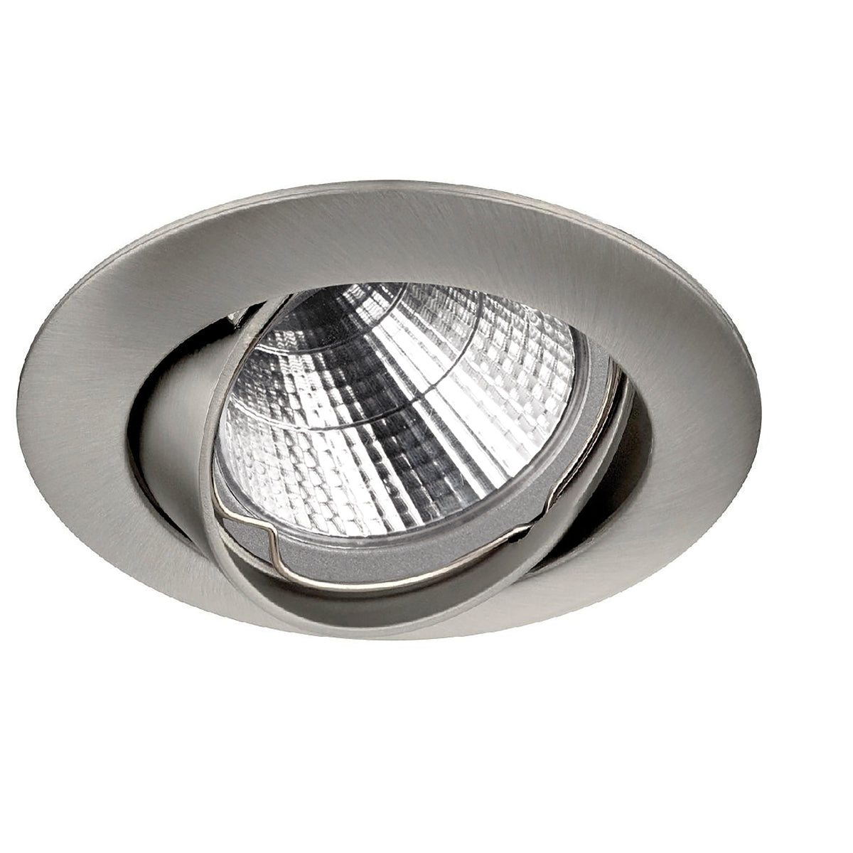 Finition nickel brossé du spot encastrable orientable, réflecteur et collerette ronde.