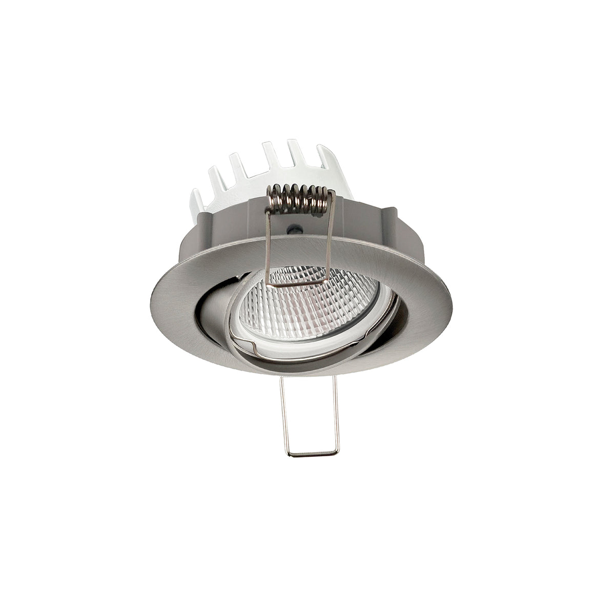 Spot encastrable rond orientable vu de trois quarts, diffuseur strié et ressorts de fixation visibles.
