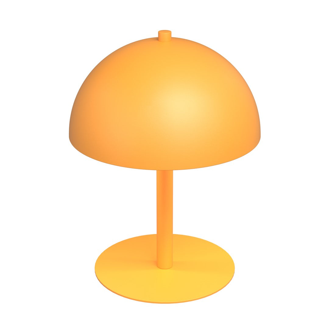 Vue de trois quarts du luminaire, abat-jour bombé et tige centrale cylindrique orange