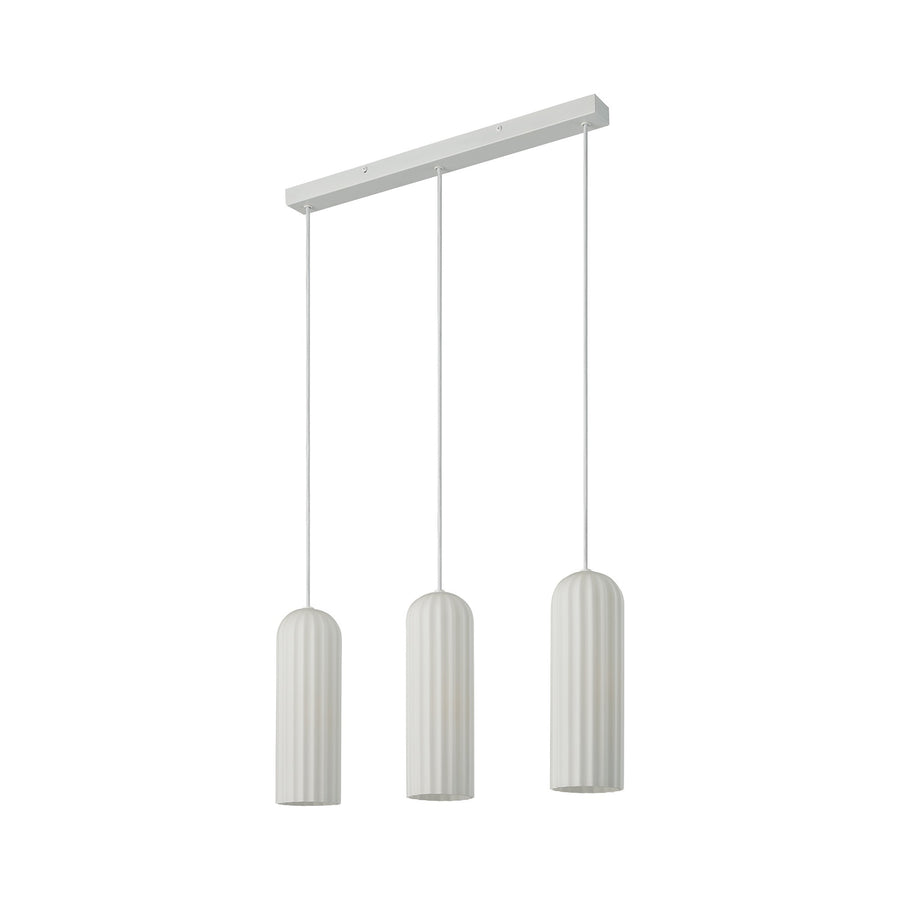 Trois abat-jours cylindriques en verre opalin éteints, suspendus à une barre rectangulaire