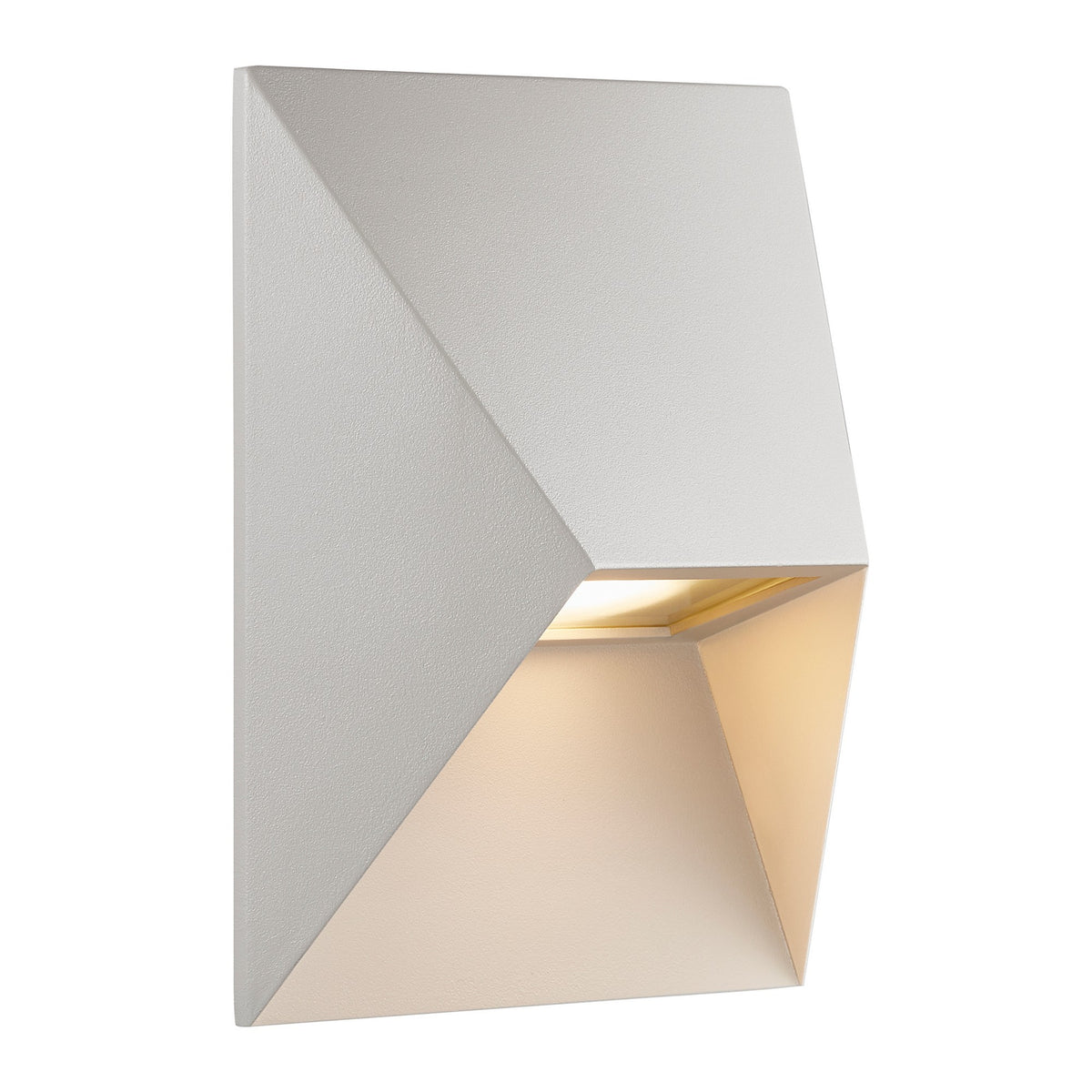 Applique murale blanche carrée vue de face, fente lumineuse en bas diffusant une lumière chaude
