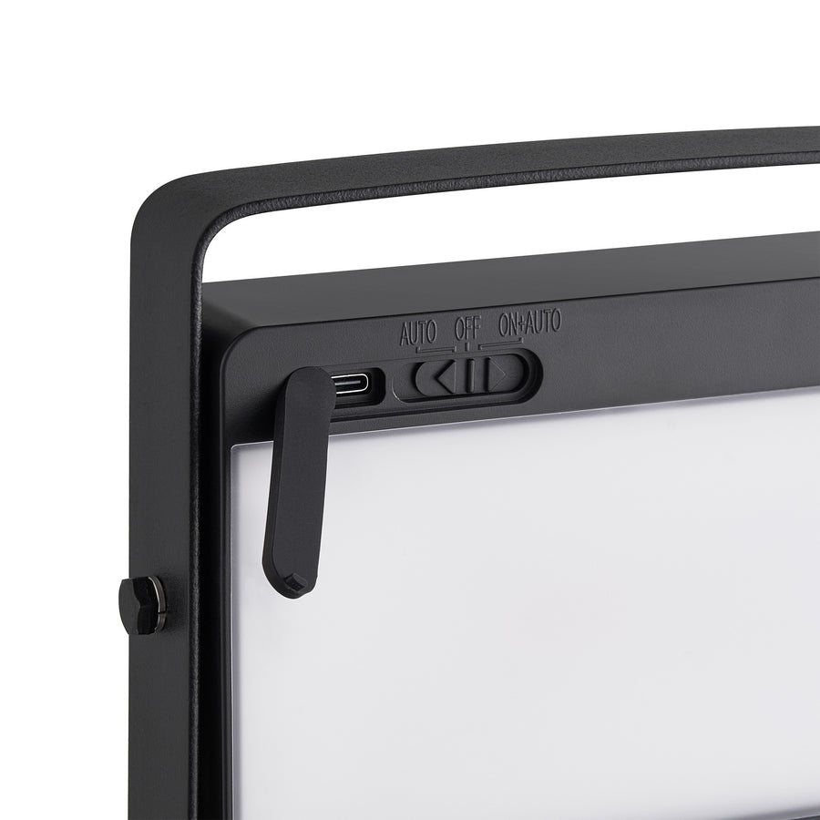 Borne extérieure LED Saulio solaire noire, IP44