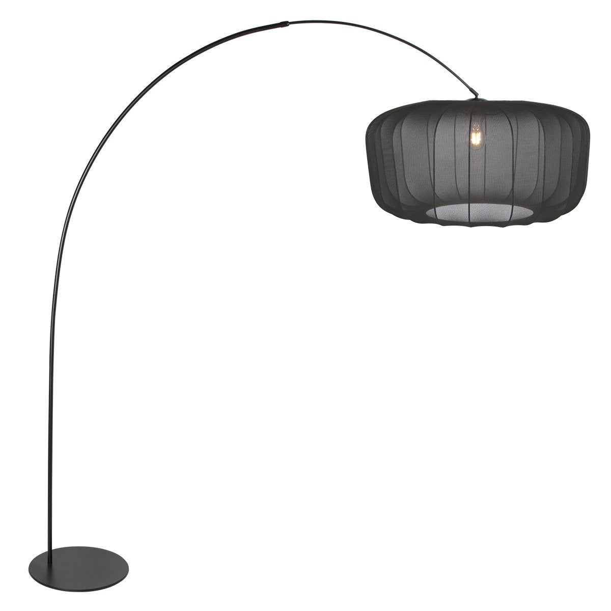 Lampadaire à arc noir de face, grand abat-jour cylindrique en résille suspendu
