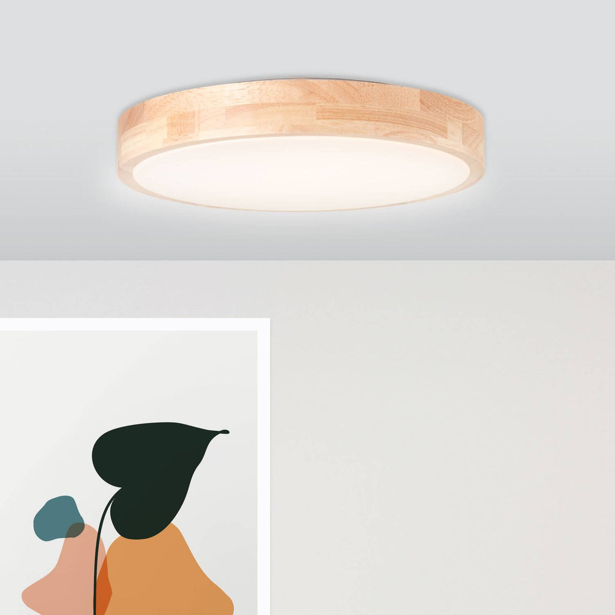 Plafonnier en bois installé au plafond d'une pièce à décoration murale