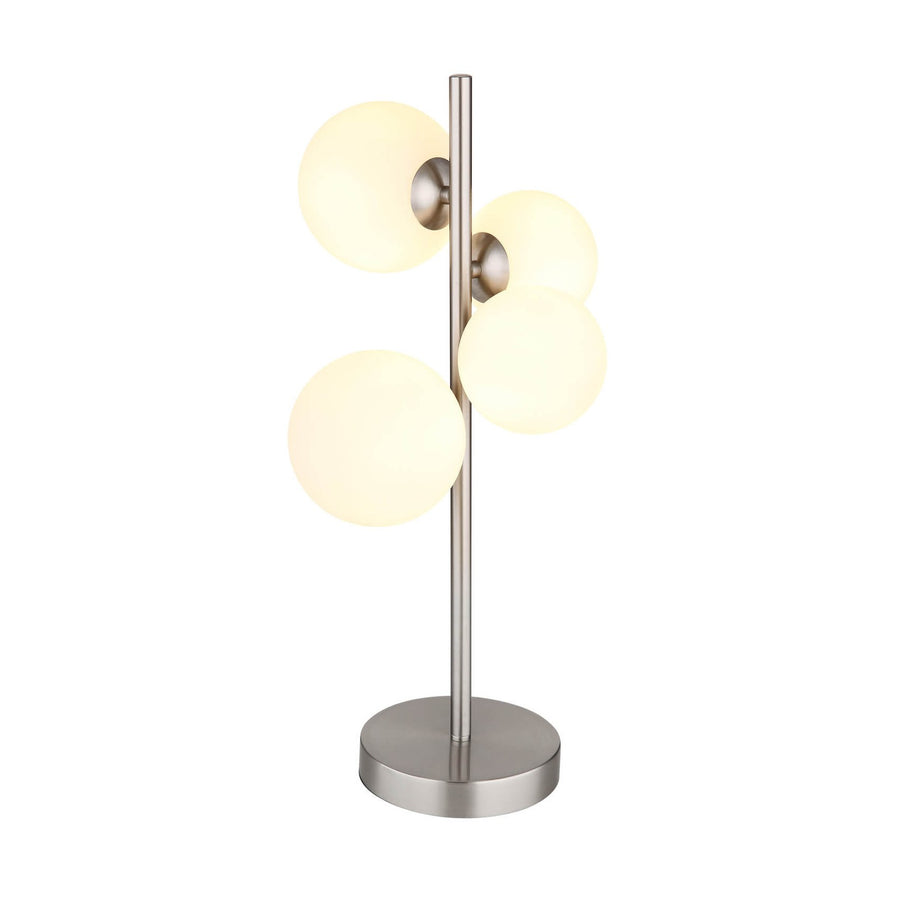 Luminaire allumé de face sur fond blanc, cinq globes opale et tige nickel