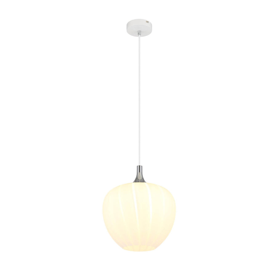 Vue de face de la suspension blanche avec rosace, cordon et abat-jour en verre strié.