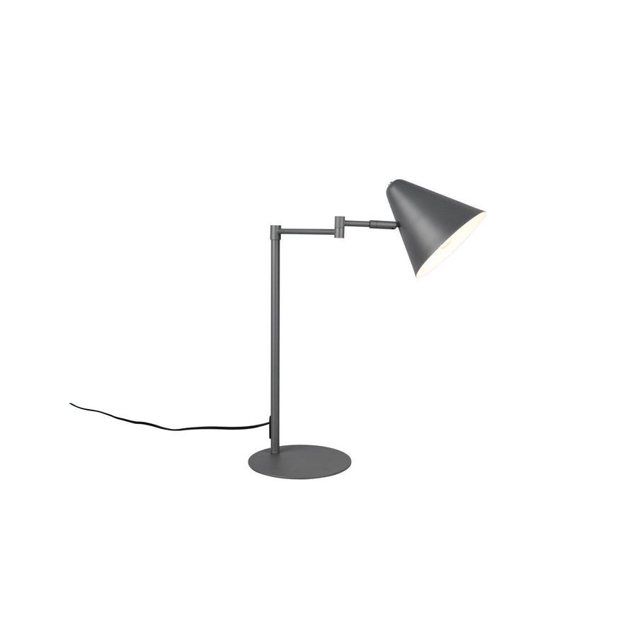 Lampe à poser anthracite de profil, abat-jour conique orientable et bras articulé.