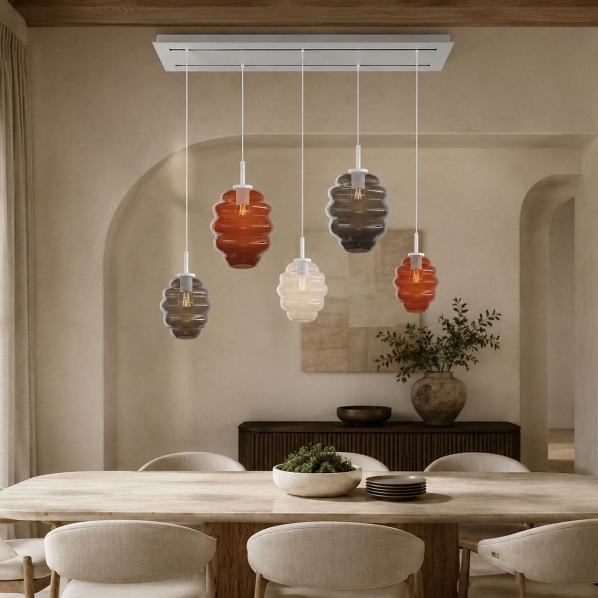 Suspension de table Echos 5 lumières sur 2 rangées, longueur 160 cm, verres Ø 18 et 25 cm
